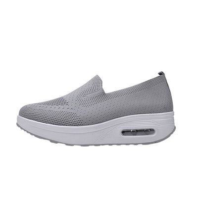KADIN TARZ SPOR AYAKKABI 106