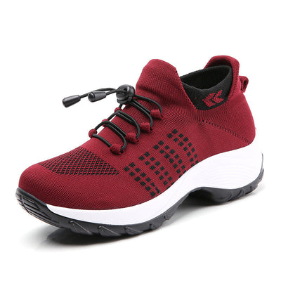 KADIN TARZ SPOR AYAKKABI 110