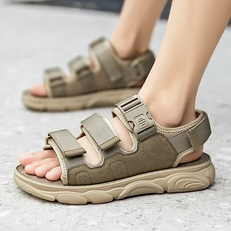 ERKEK TARZ YAZ SANDALET 119
