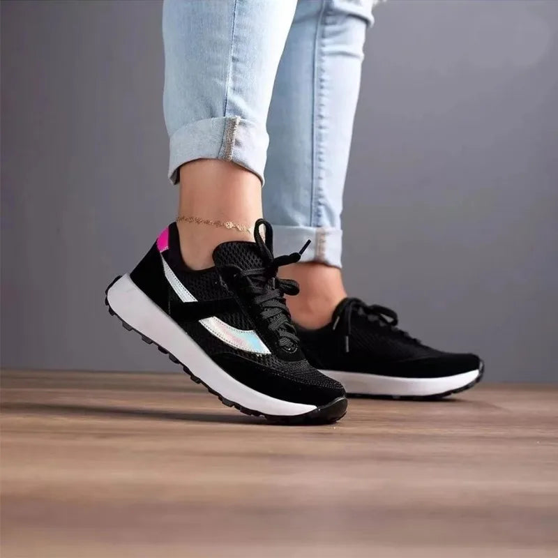 KADIN TARZ SPOR AYAKKABI 135