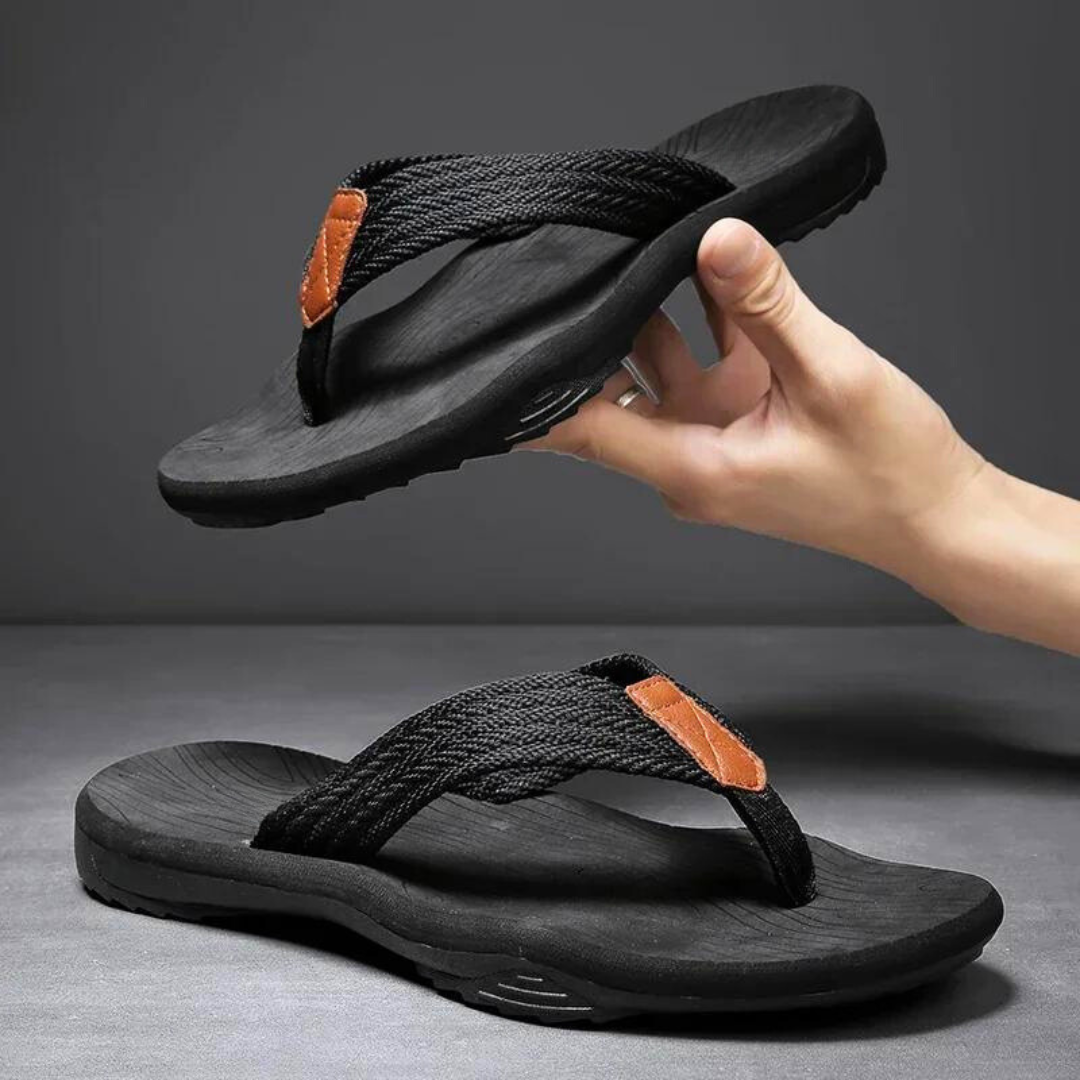 ERKEK TARZ TERLİK 104