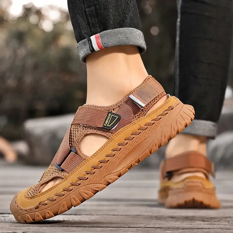 ERKEK TARZ YAZ SANDALET 325