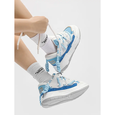KADIN TARZ SPOR AYAKKABI 160