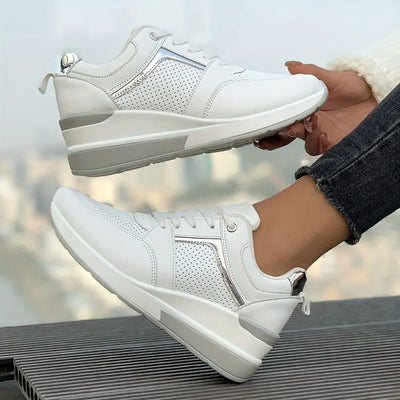 KADIN TARZ SPOR AYAKKABI 139